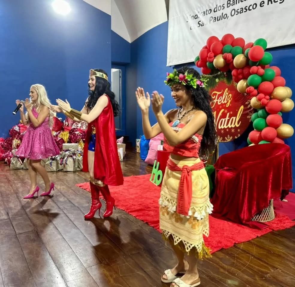 Crianças felizes no Natal